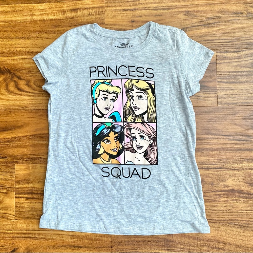 NWOT Girls Disney Princess Graphic Shirt